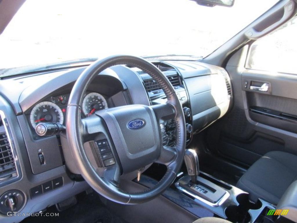 2009 Ford Escape XLT Sport 4WD Dashboard Photos
