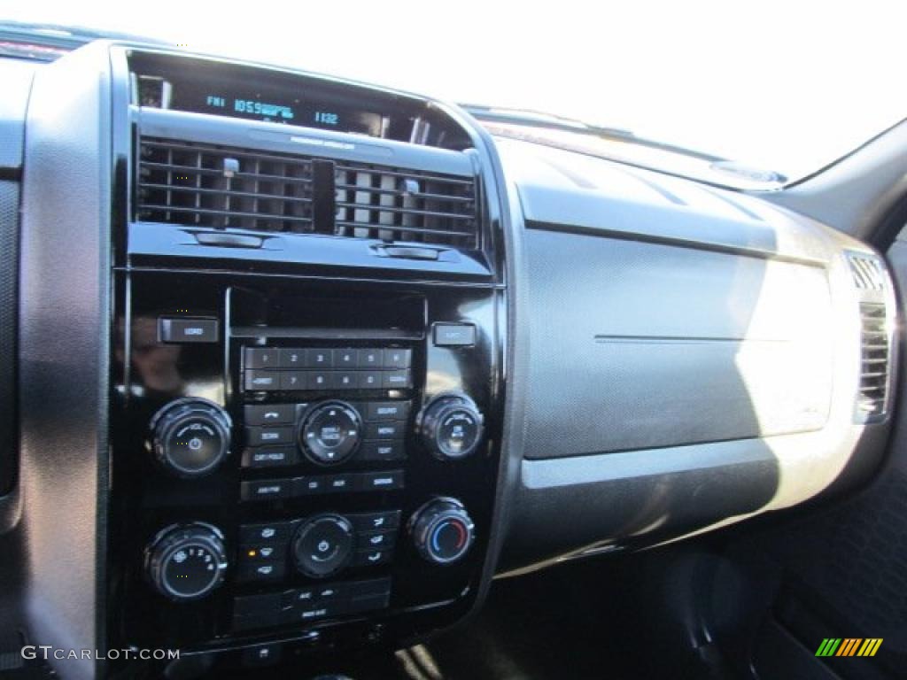 2009 Ford Escape XLT Sport 4WD Controls Photo #39072247