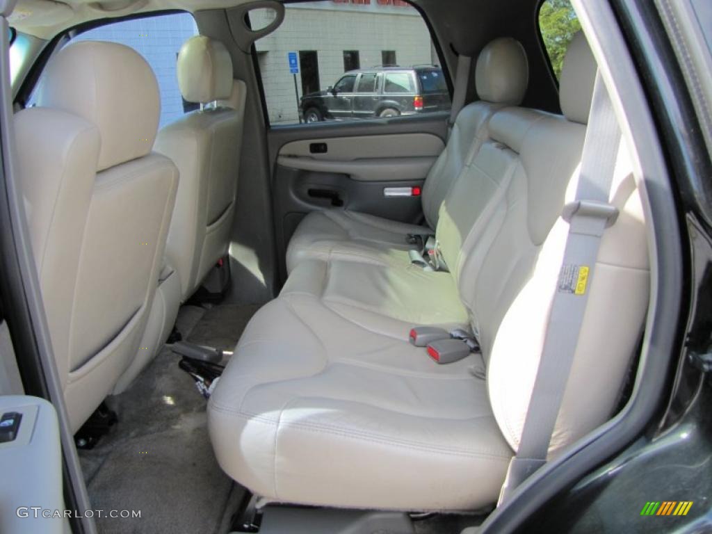Neutral/Shale Interior 2002 GMC Yukon SLT Photo #39072915