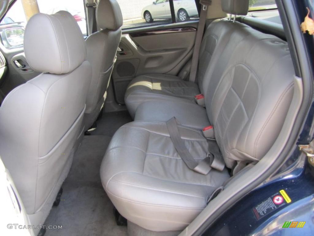 Sandstone Interior 2004 Jeep Grand Cherokee Limited 4x4 Photo #39073119