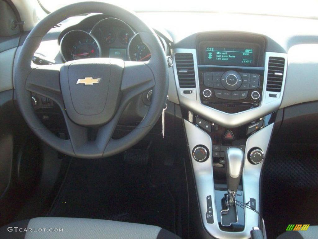 2011 Chevrolet Cruze LS Jet Black/Medium Titanium Dashboard Photo #39073171