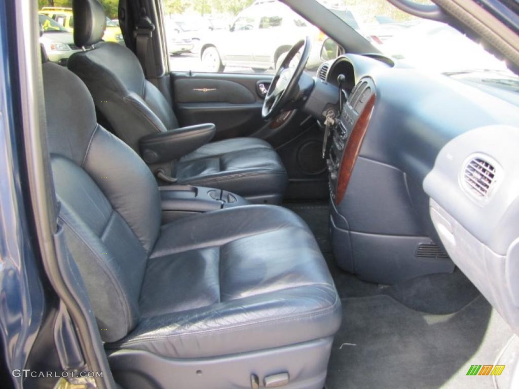 Navy Blue Interior 2002 Chrysler Town & Country Limited Photo #39074059