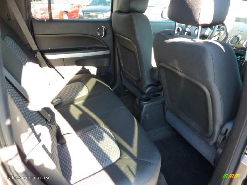 Ebony Interior 2011 Chevrolet HHR LS Photo #39074755