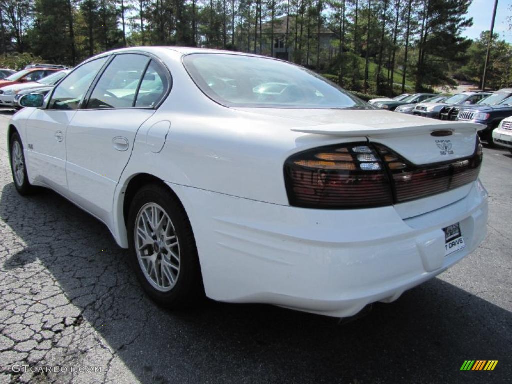 2000 Bonneville SLE - Arctic White / Dark Pewter photo #2
