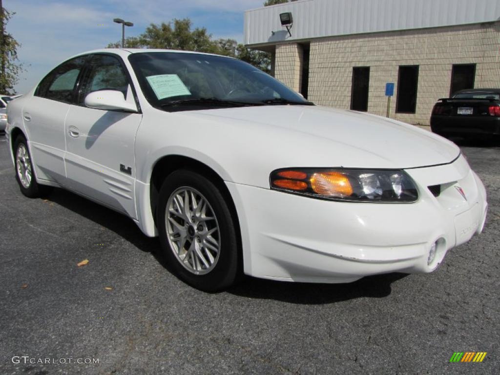 2000 Bonneville SLE - Arctic White / Dark Pewter photo #4