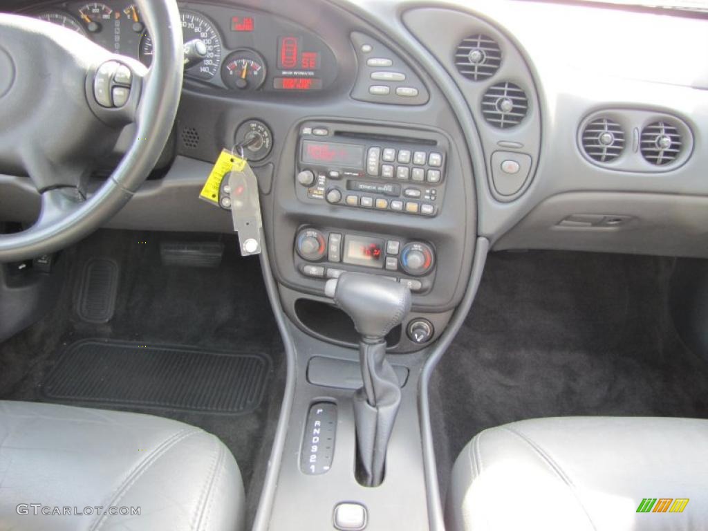 2000 Bonneville SLE - Arctic White / Dark Pewter photo #11