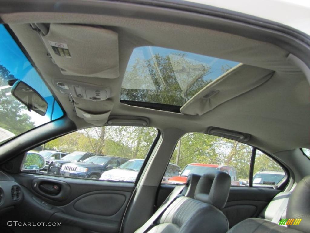 2000 Pontiac Bonneville SLE Sunroof Photo #39075391