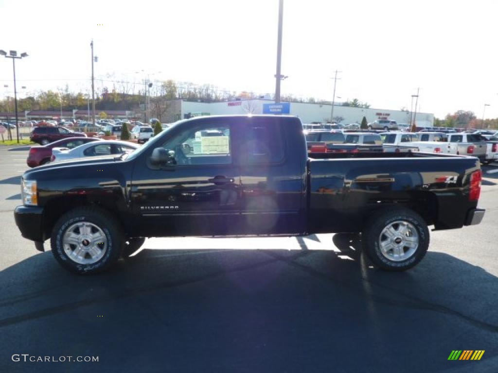 2011 Silverado 1500 LT Extended Cab 4x4 - Black / Ebony photo #4