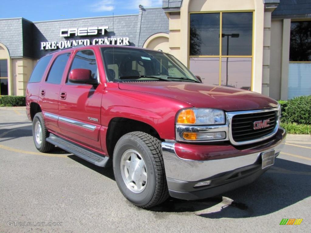 2005 Yukon SLE - Sport Red Metallic / Neutral/Shale photo #1