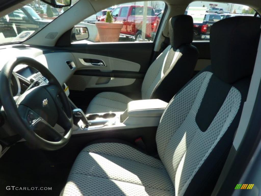 Light Titanium/Jet Black Interior 2011 Chevrolet Equinox LS Photo #39076575