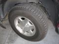 2005 GMC Yukon SLE Wheel and Tire Photo