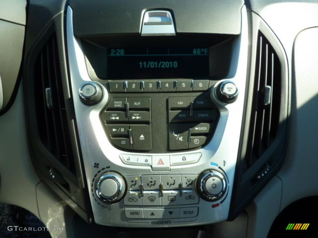 2011 Chevrolet Equinox LS Controls Photo #39076731