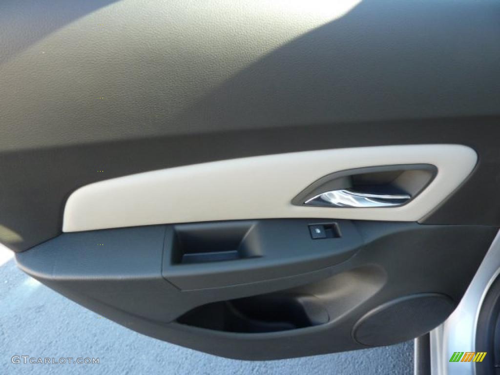 2011 Chevrolet Cruze LS Jet Black/Medium Titanium Door Panel Photo #39077011