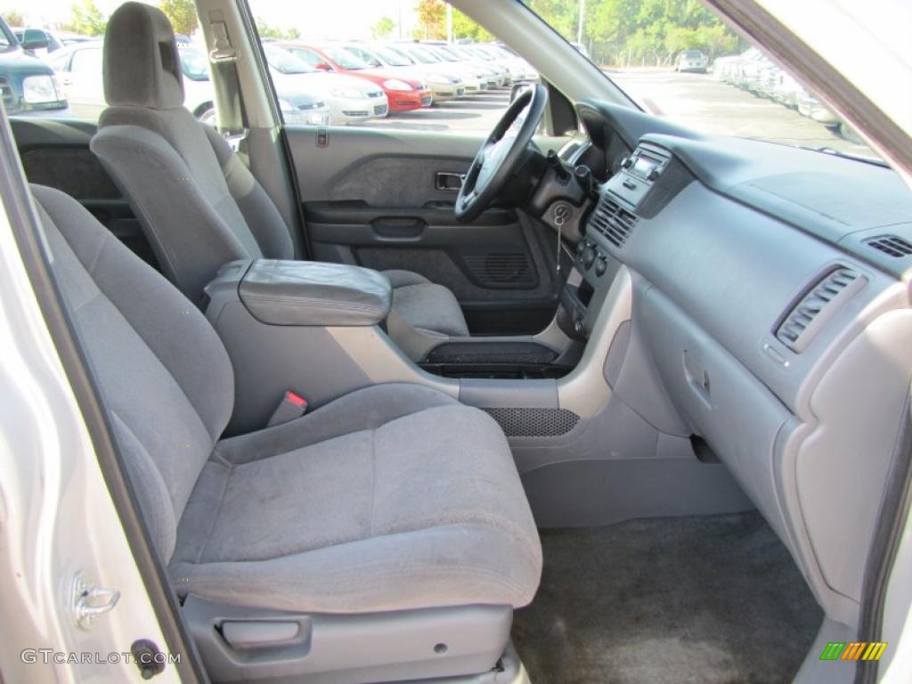 Gray Interior 2003 Honda Pilot LX 4WD Photo #39077299