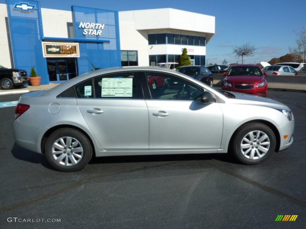 Silver Ice Metallic 2011 Chevrolet Cruze LS Exterior Photo #39077535