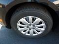 2011 Chevrolet Cruze LS Wheel