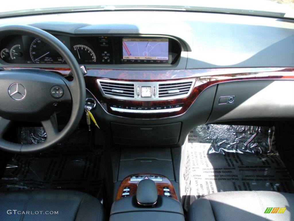 2008 Mercedes-Benz S 550 Sedan Black Dashboard Photo #39079207