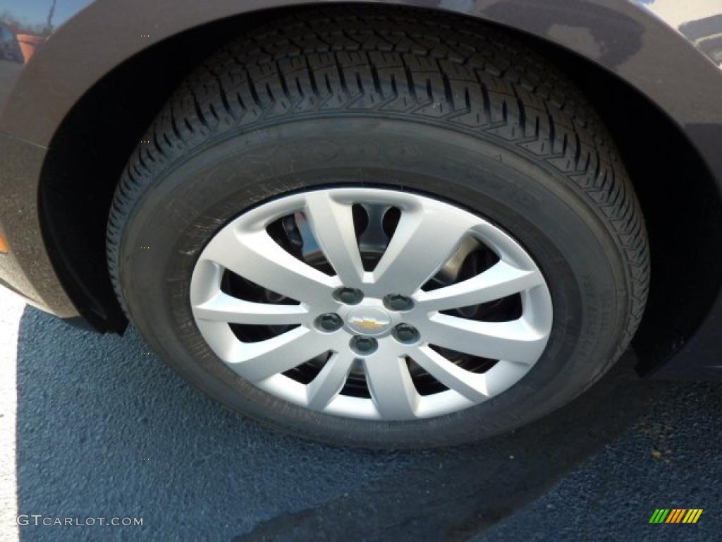 2011 Chevrolet Cruze LS Wheel Photo #39079623