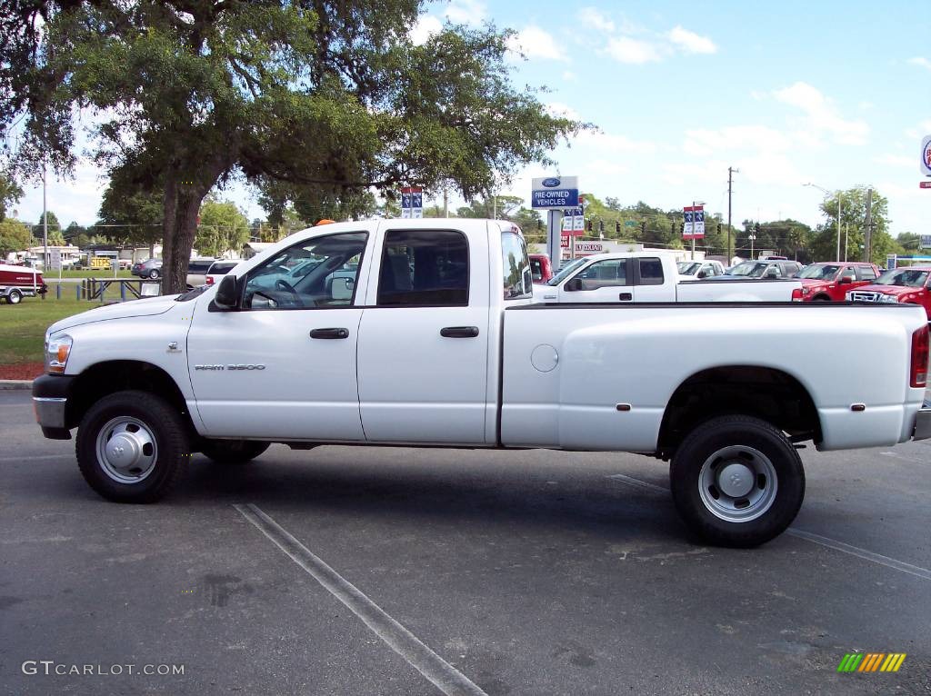 2006 Ram 3500 Quad Cab Dually 4x4 - Bright White / Medium Slate Gray photo #8