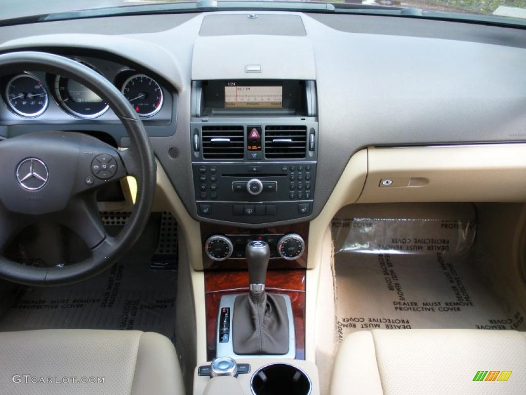 2009 Mercedes-Benz C 350 Sport Almond/Mocha Dashboard Photo #39080587