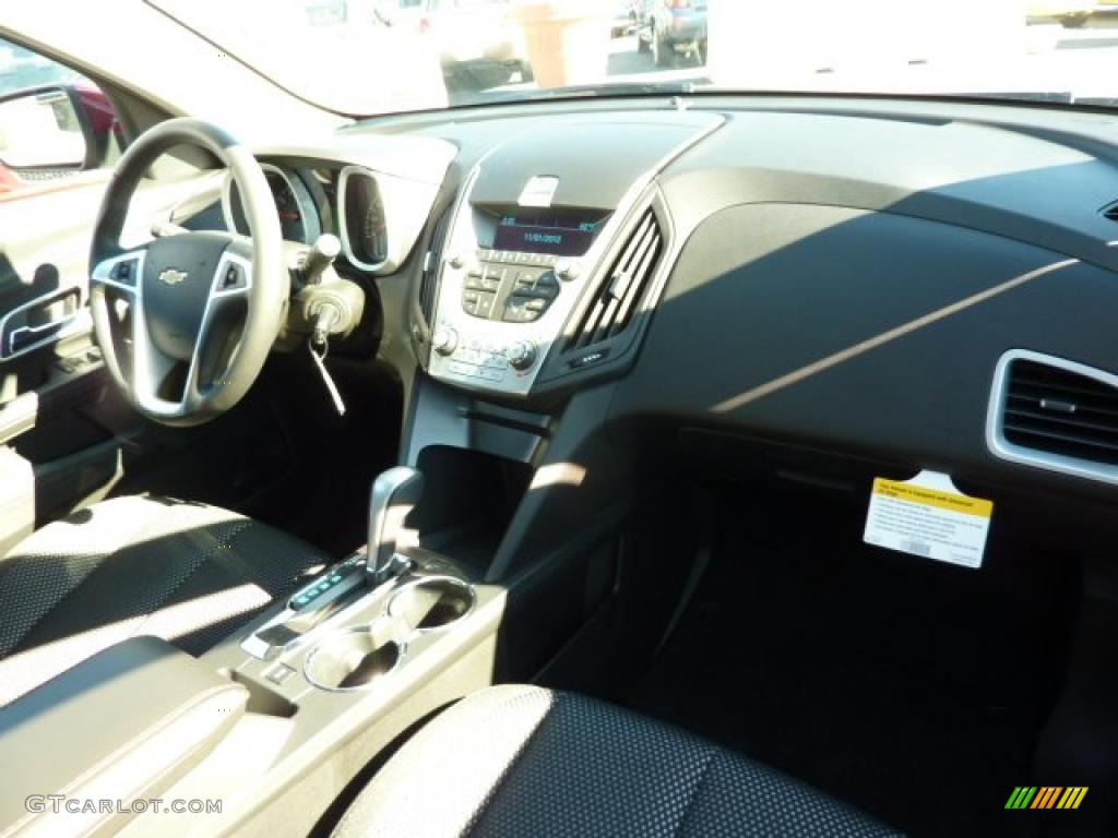 2011 Chevrolet Equinox LT AWD Jet Black Dashboard Photo #39081701