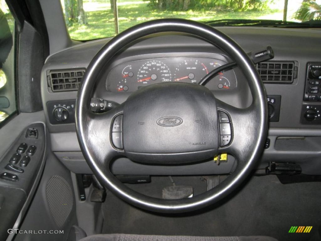 2002 Ford F350 Super Duty XLT Crew Cab 4x4 Steering Wheel Photos