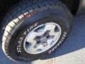 2001 Chevrolet Blazer LS 4x4 Wheel and Tire Photo