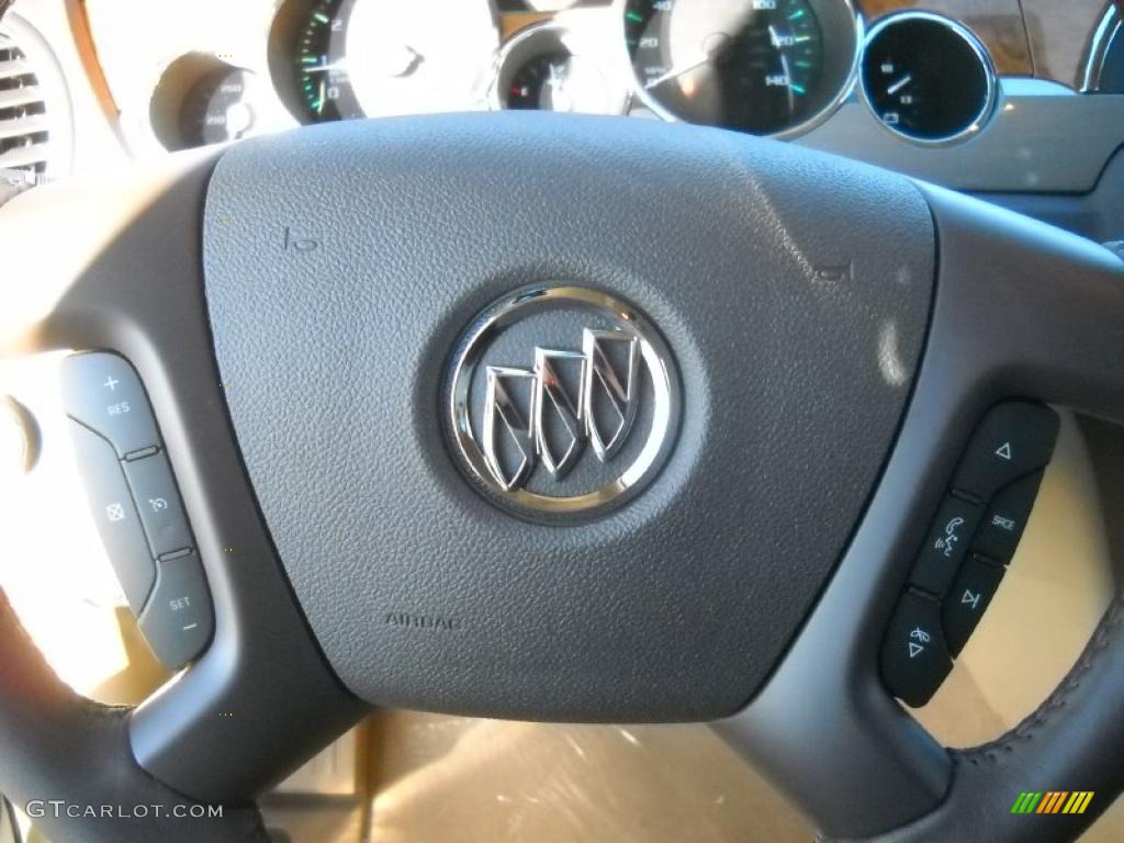 2011 Buick Enclave CXL AWD Controls Photo #39086925