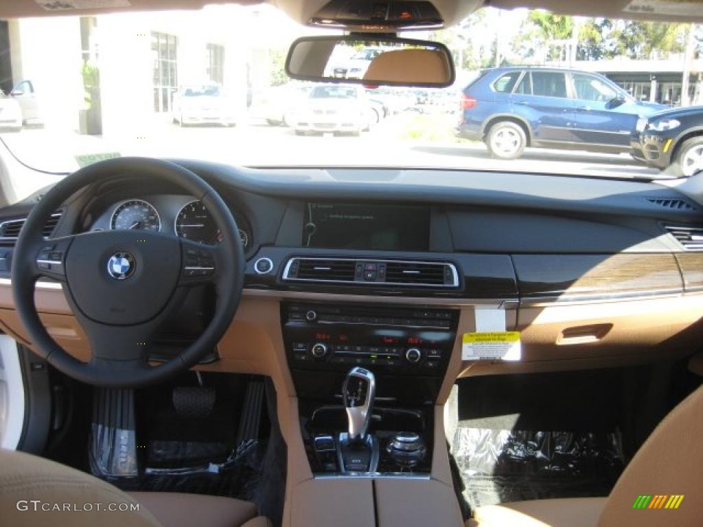 2011 BMW 7 Series 740Li Sedan Light Saddle Dashboard Photo #39088938