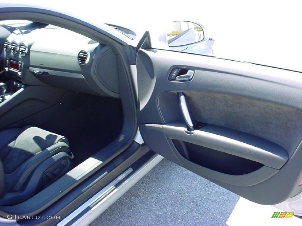 2008 Audi TT 2.0T Coupe Black Door Panel Photo #39089290