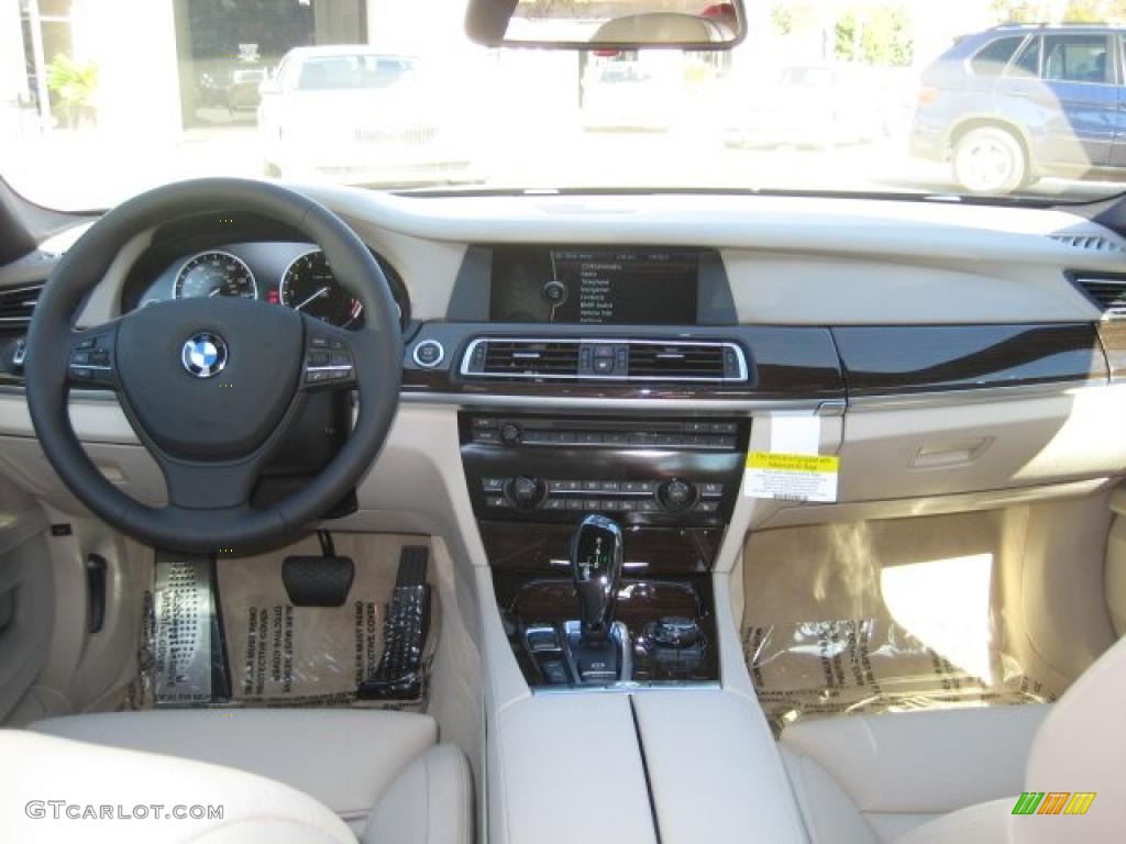 2011 BMW 7 Series 750i Sedan Oyster Nappa Leather Dashboard Photo #39089330