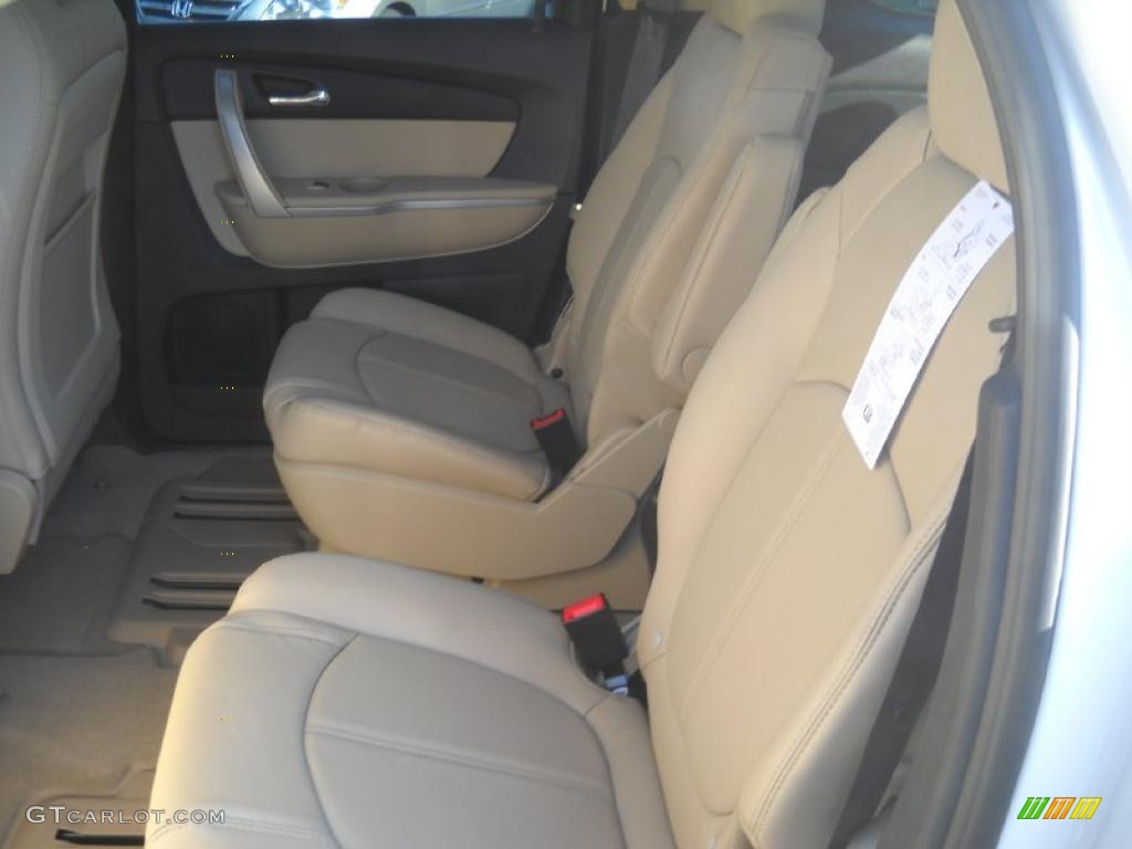 Cashmere Interior 2011 GMC Acadia SLT AWD Photo #39089462