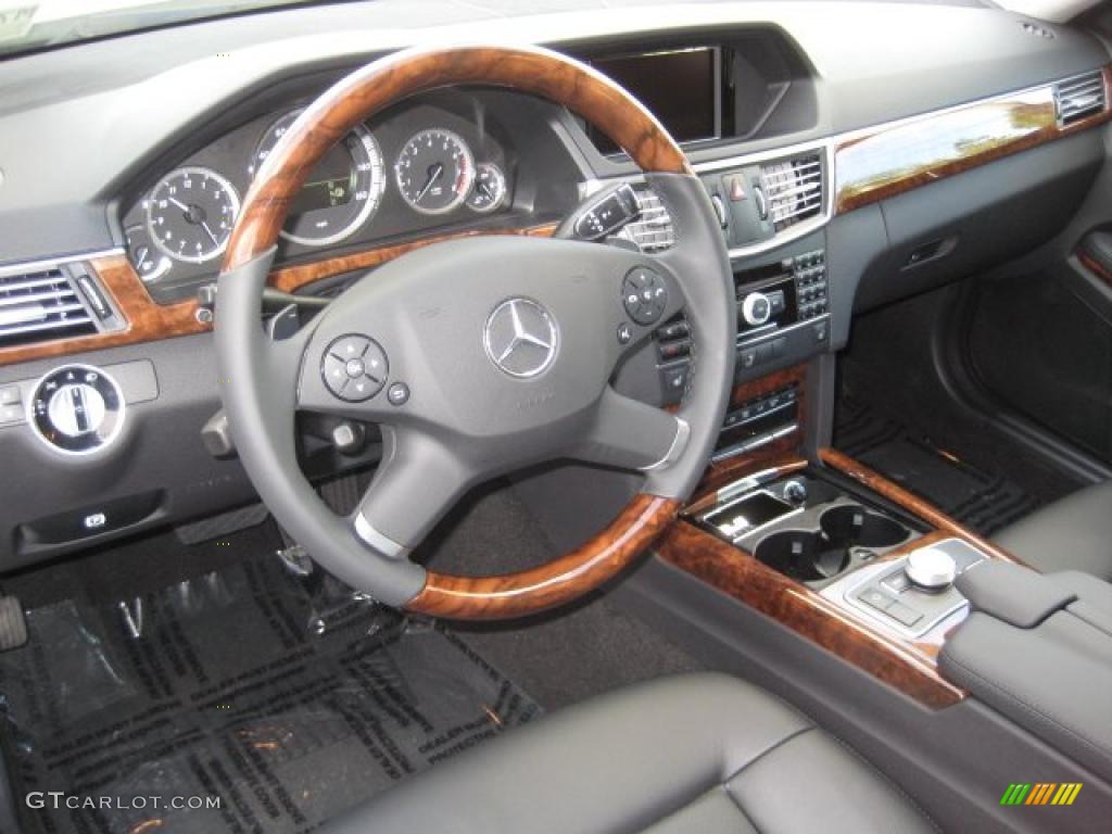 Black Interior 2011 Mercedes-Benz E 350 4Matic Wagon Photo #39089742