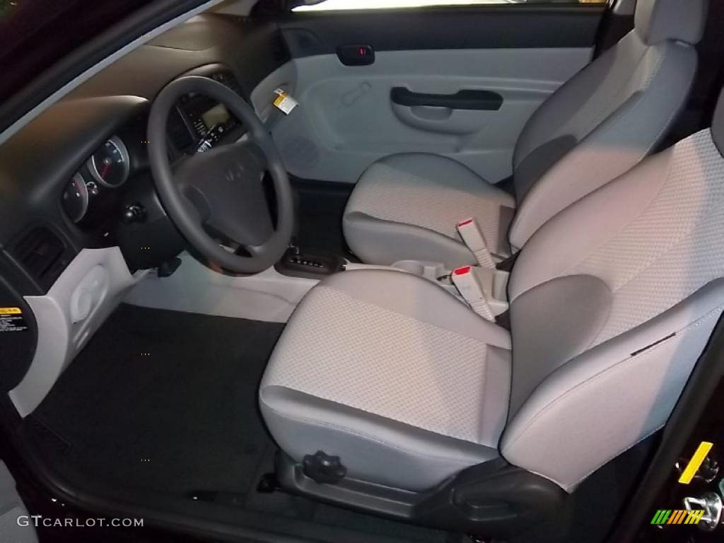 Gray Interior 2011 Hyundai Accent GS 3 Door Photo #39092078
