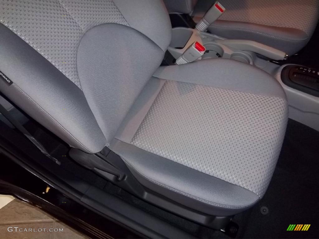 Gray Interior 2011 Hyundai Accent GS 3 Door Photo #39092158