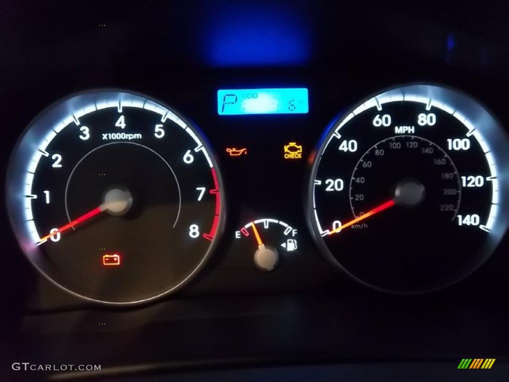 2011 Hyundai Accent GS 3 Door Gauges Photo #39092238