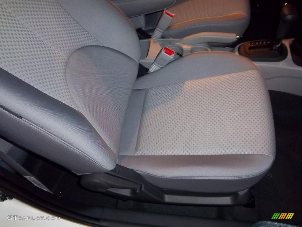 Gray Interior 2011 Hyundai Accent GS 3 Door Photo #39092534
