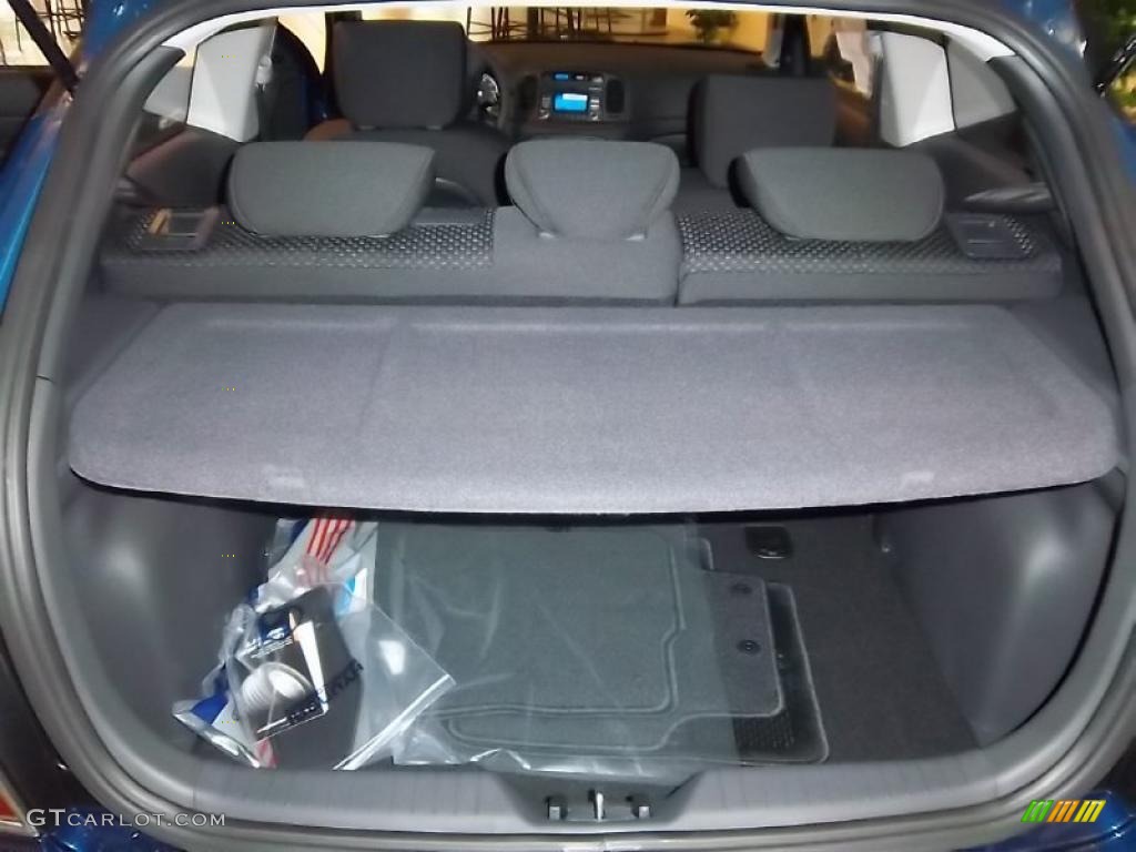 2011 Hyundai Accent GS 3 Door Trunk Photo #39093562