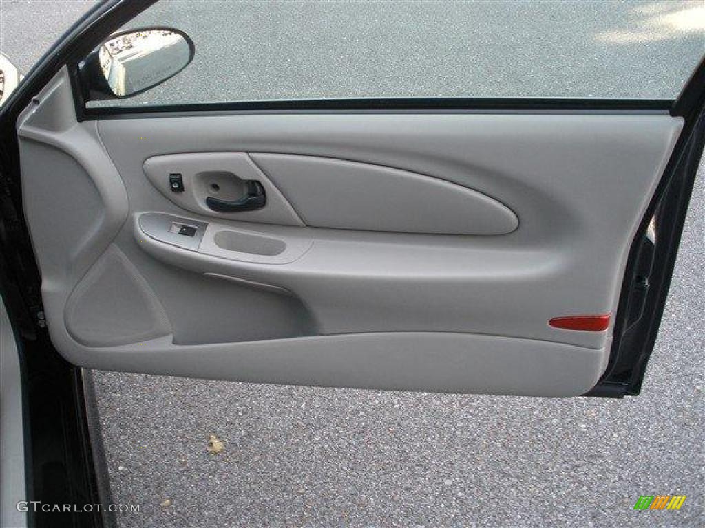 2007 Chevrolet Monte Carlo SS Gray Door Panel Photo #39093626