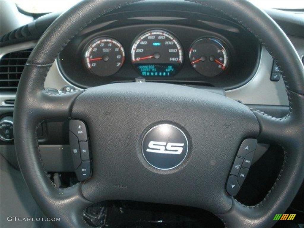 2007 Chevrolet Monte Carlo SS Gray Steering Wheel Photo #39093646