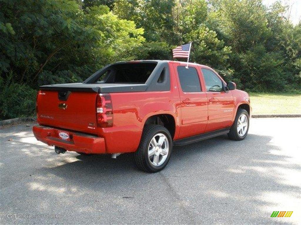 2010 Avalanche LT - Victory Red / Dark Cashmere/Light Cashmere photo #3