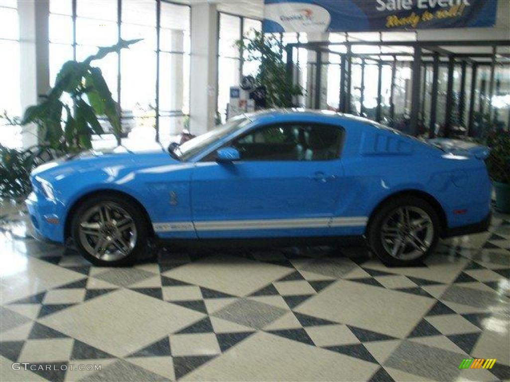 2010 Mustang Shelby GT500 Coupe - Grabber Blue / Charcoal Black/White photo #2