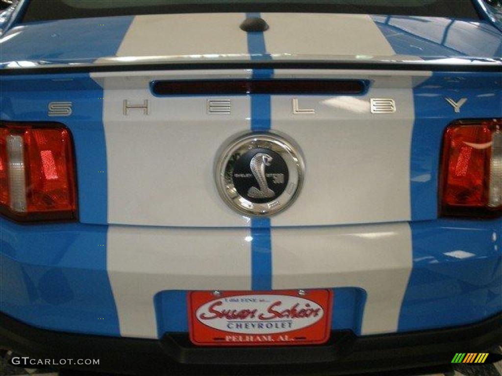 2010 Mustang Shelby GT500 Coupe - Grabber Blue / Charcoal Black/White photo #8