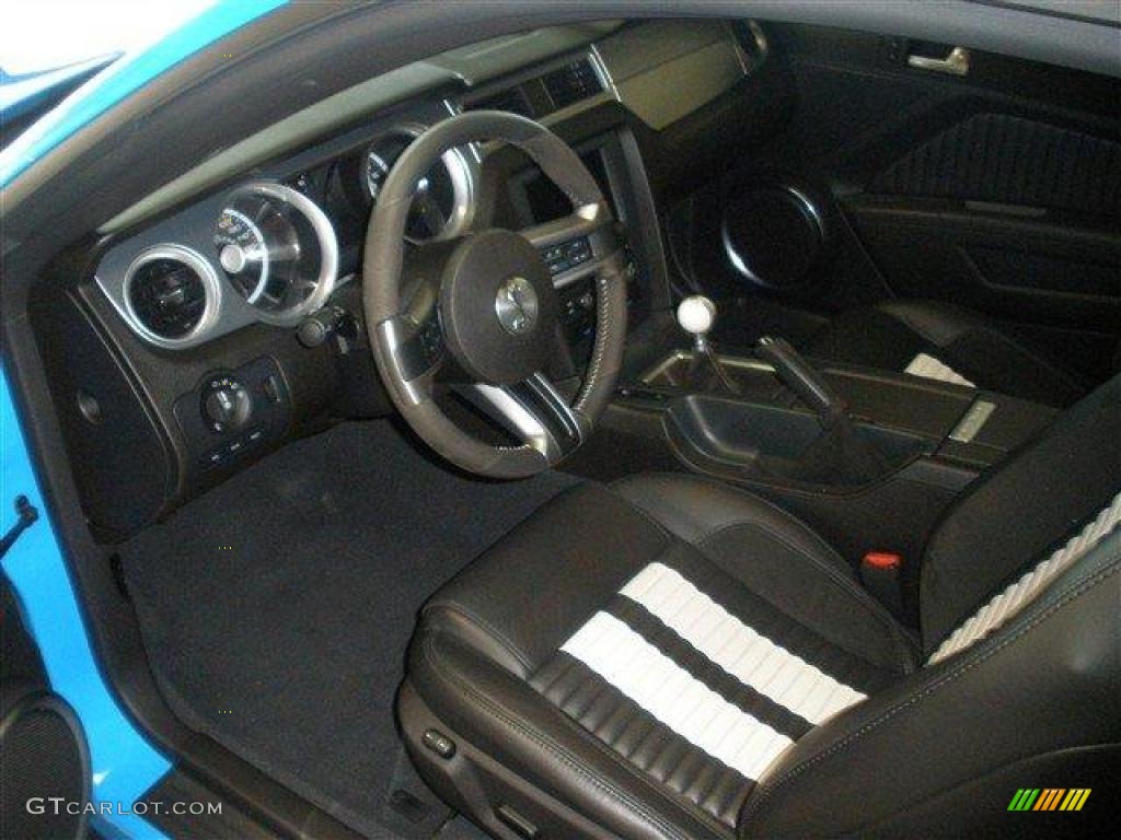 Charcoal Black/White Interior 2010 Ford Mustang Shelby GT500 Coupe Photo #39094758