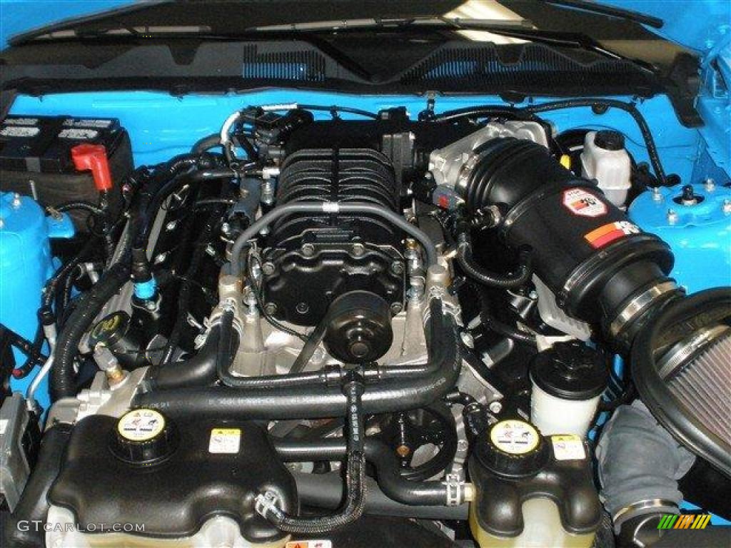 2010 Ford Mustang Shelby GT500 Coupe 5.4 Liter Supercharged DOHC 32-Valve VVT V8 Engine Photo #39094902