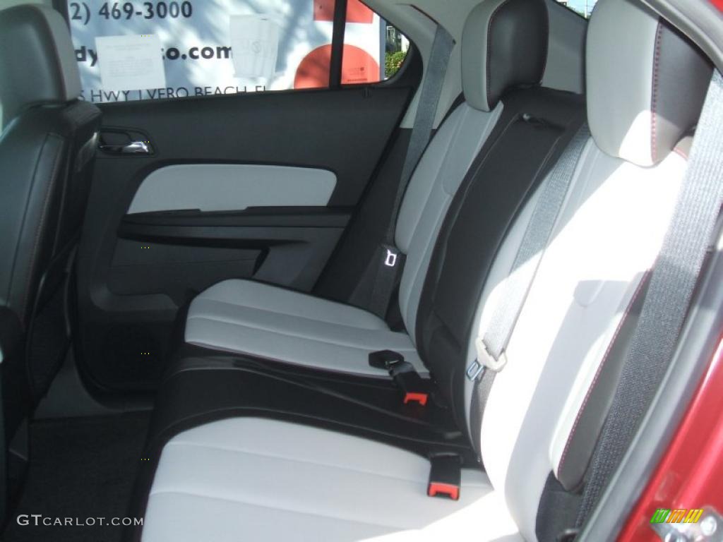 Light Titanium/Jet Black Interior 2011 Chevrolet Equinox LT Photo #39095150
