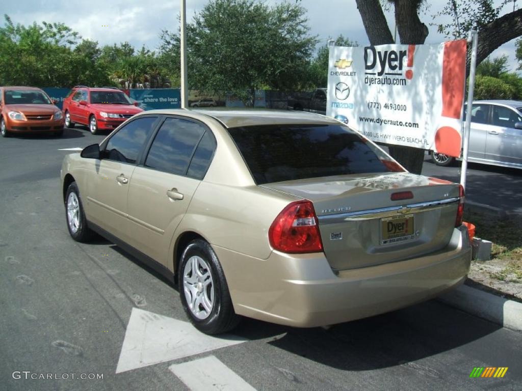 2007 Malibu LS Sedan - Sandstone Metallic / Cashmere Beige photo #4
