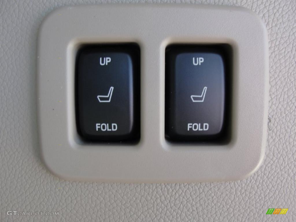 2010 Ford Expedition EL XLT Controls Photo #39097594