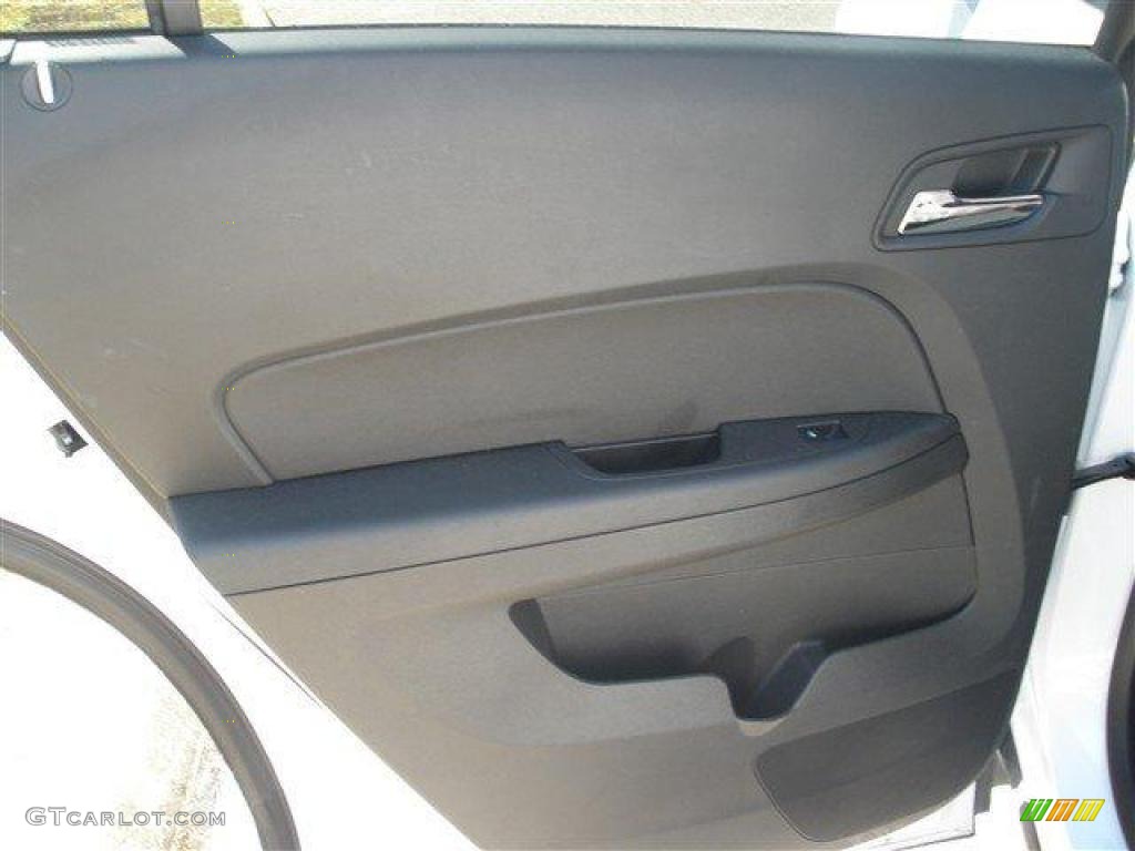 2010 Chevrolet Equinox LT Jet Black Door Panel Photo #39099390