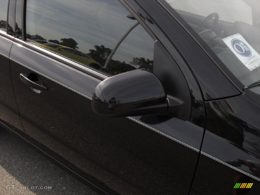 2010 Aveo LT Sedan - Black Granite / Charcoal photo #23